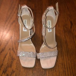 Steve Madden Varali Sandal